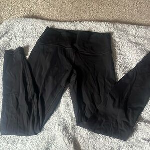 lululemon size 8 black leggings mid rise